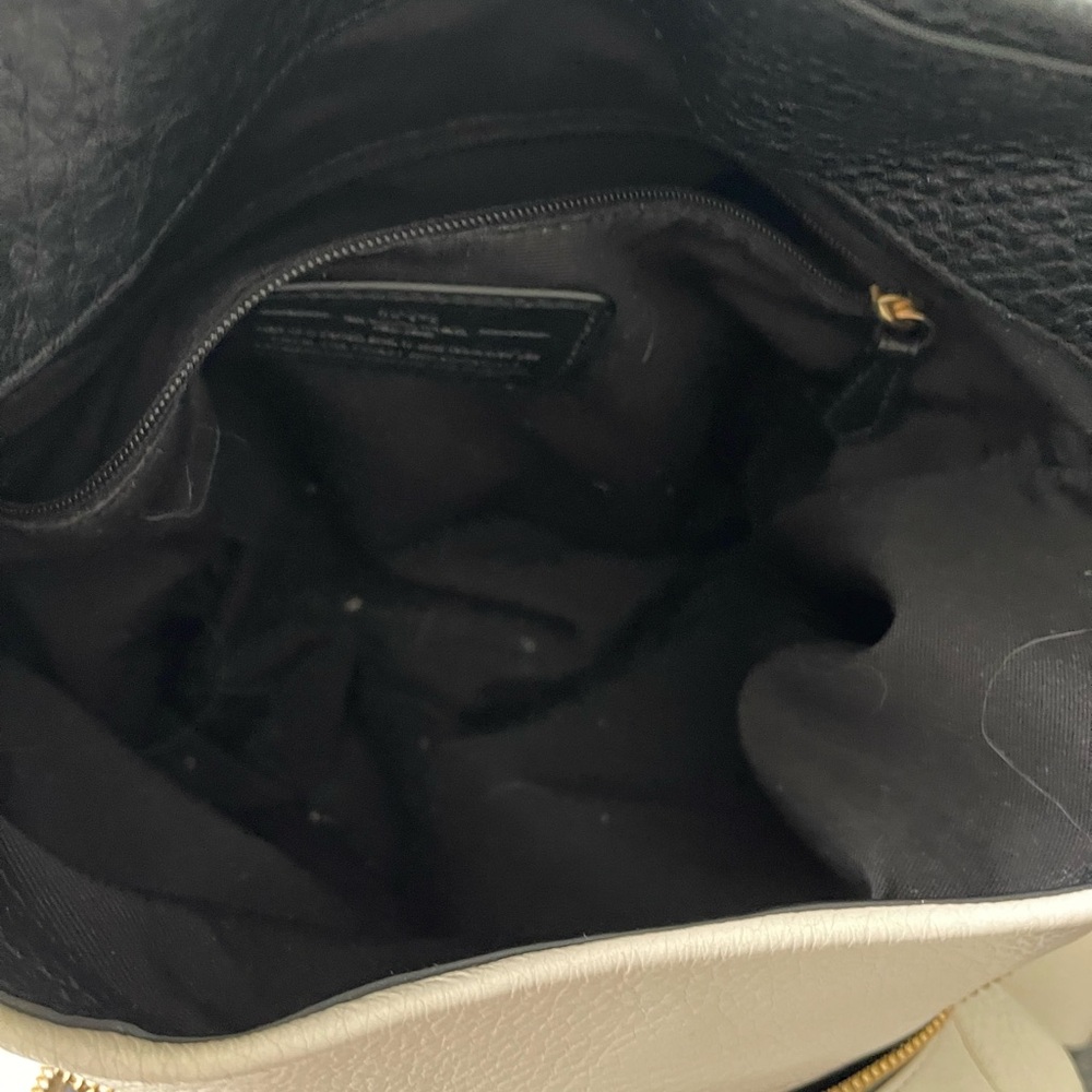 Coach Black and Cream Pebbled Leather Shoulder Bag - Picture 11 of 12